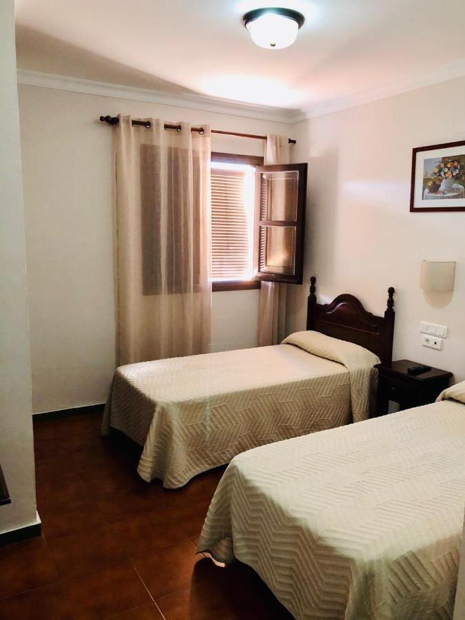 Hotel La Yedra อันเตเกรา ภายนอก รูปภาพ